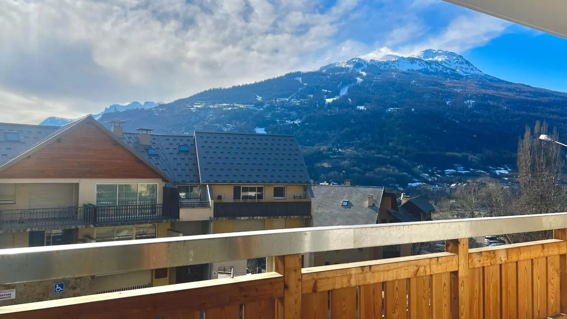 T3 Apartment With Balcony In Briancon